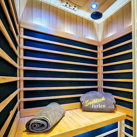 Boje By Seeblick Ferien Oro, Erste Wasserreihe, Kamin, 7pers בית נופש